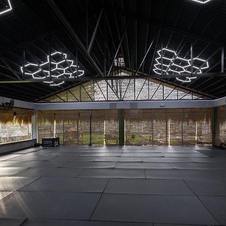 Asgard Resort & Mma Gym General Luna  Bagian luar foto
